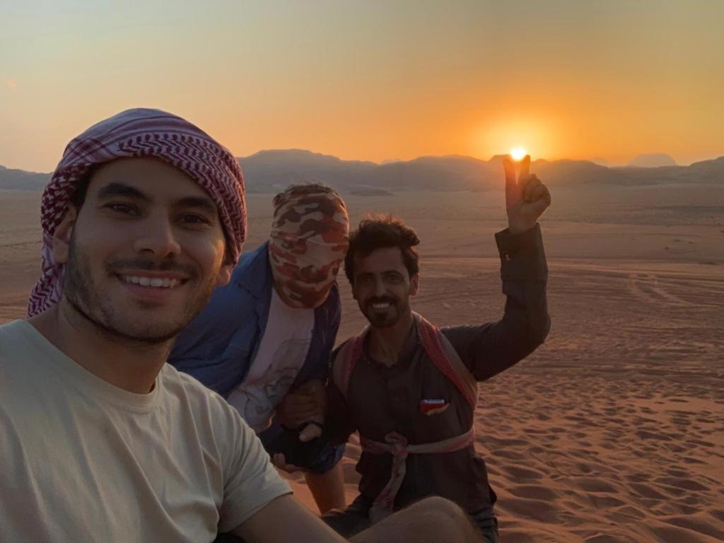 Bedouin Holidays Camp And Jeep Tours ワディ ・ラム エクステリア 写真