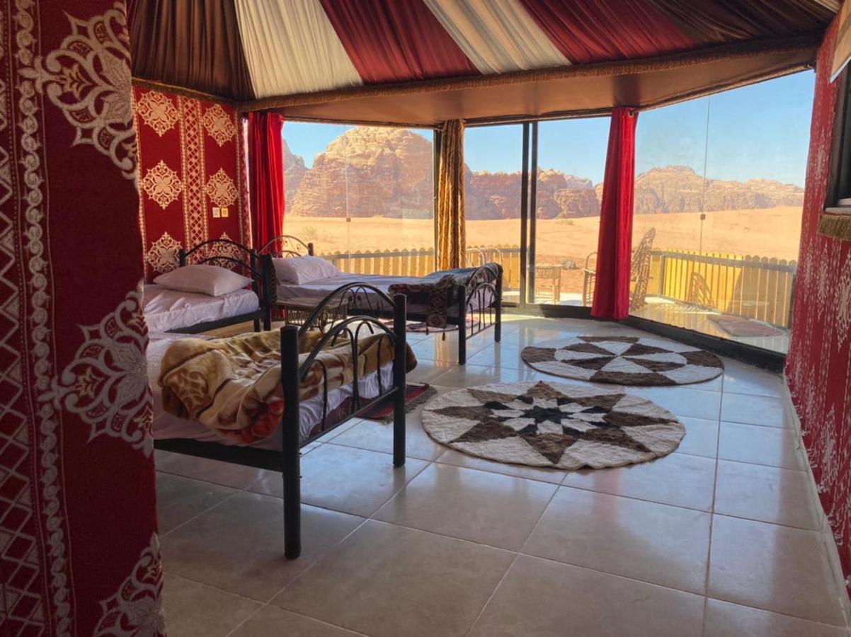 Bedouin Holidays Camp And Jeep Tours ワディ ・ラム エクステリア 写真