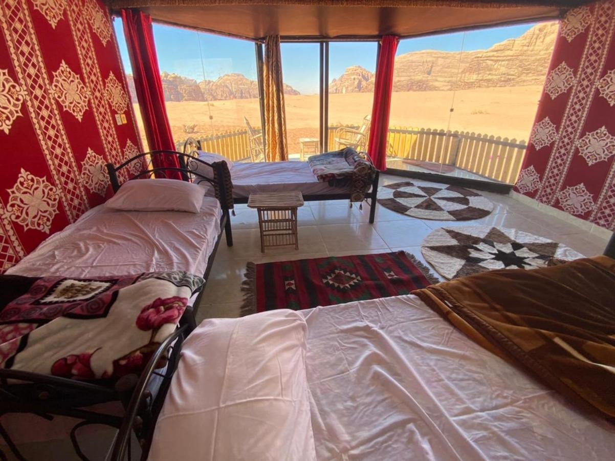 Bedouin Holidays Camp And Jeep Tours ワディ ・ラム エクステリア 写真