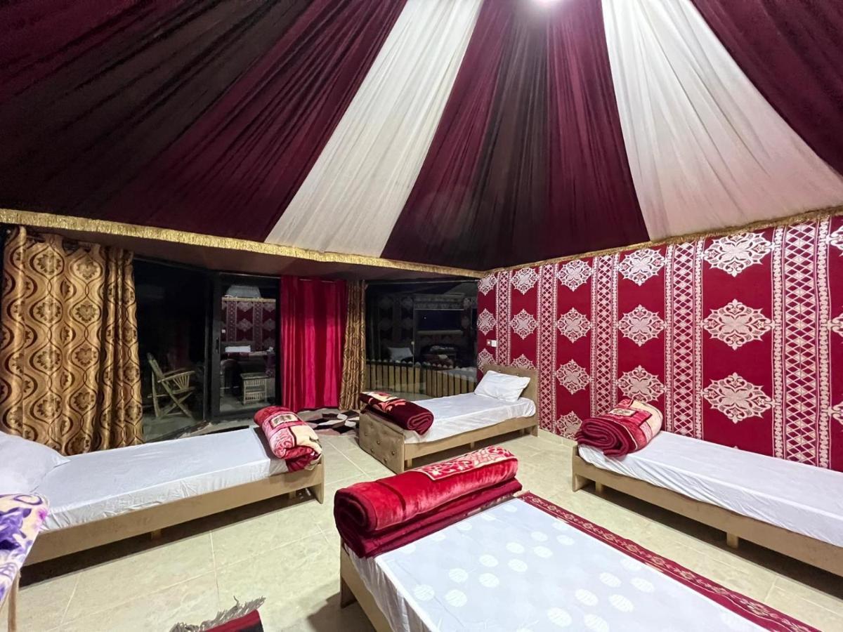 Bedouin Holidays Camp And Jeep Tours ワディ ・ラム エクステリア 写真