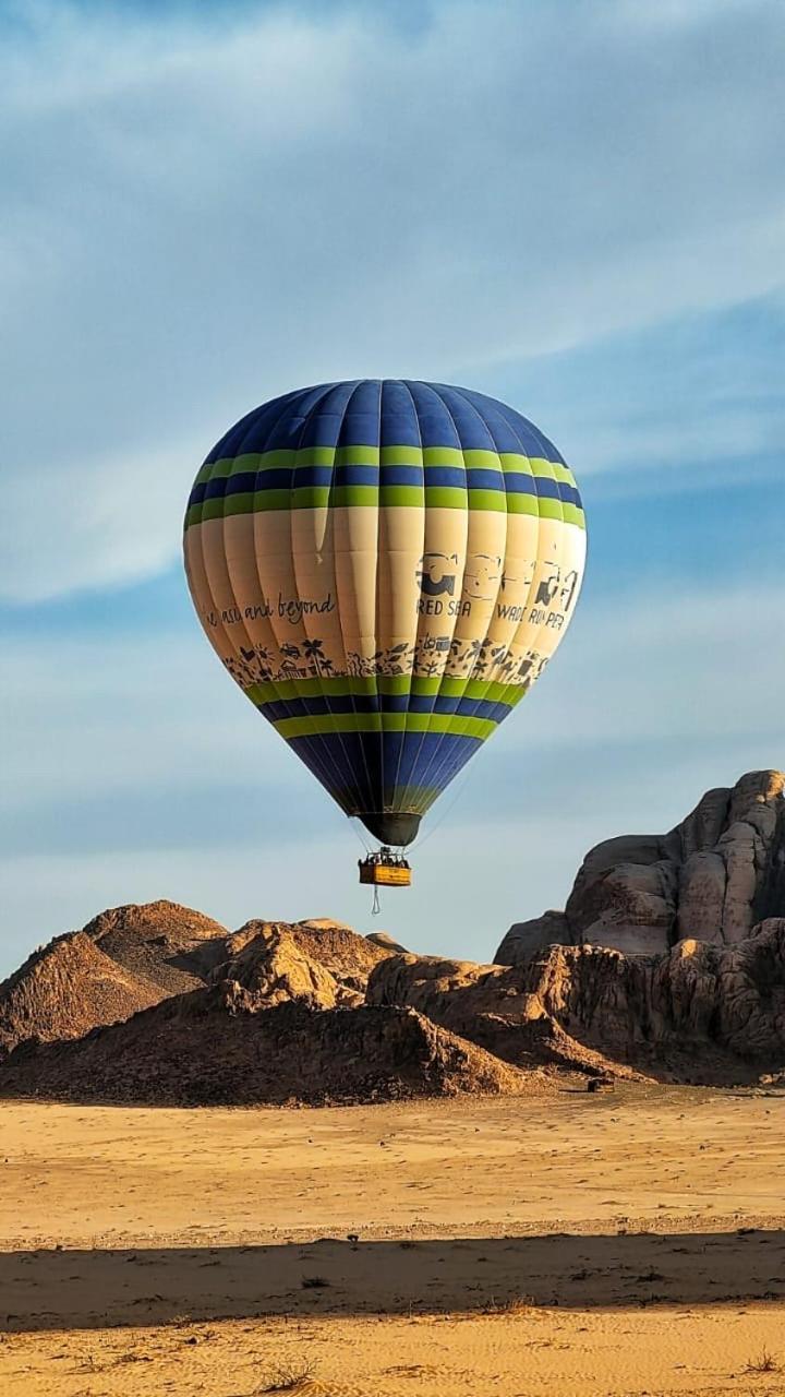 Bedouin Holidays Camp And Jeep Tours ワディ ・ラム エクステリア 写真