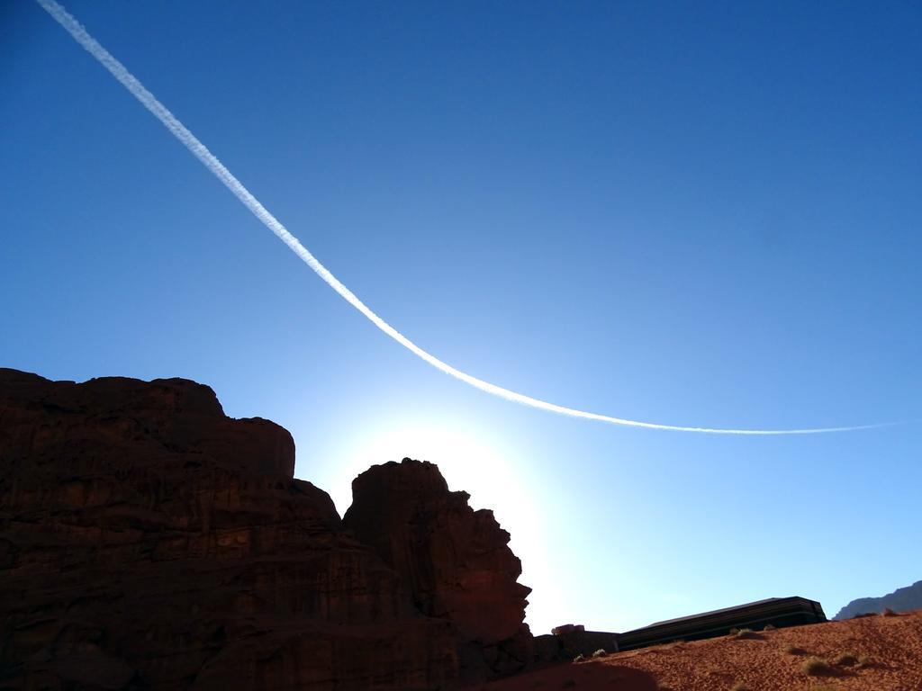 Bedouin Holidays Camp And Jeep Tours ワディ ・ラム エクステリア 写真