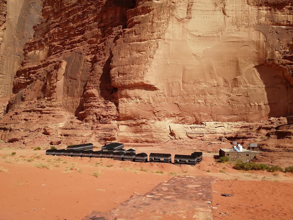 Bedouin Holidays Camp And Jeep Tours ワディ ・ラム エクステリア 写真
